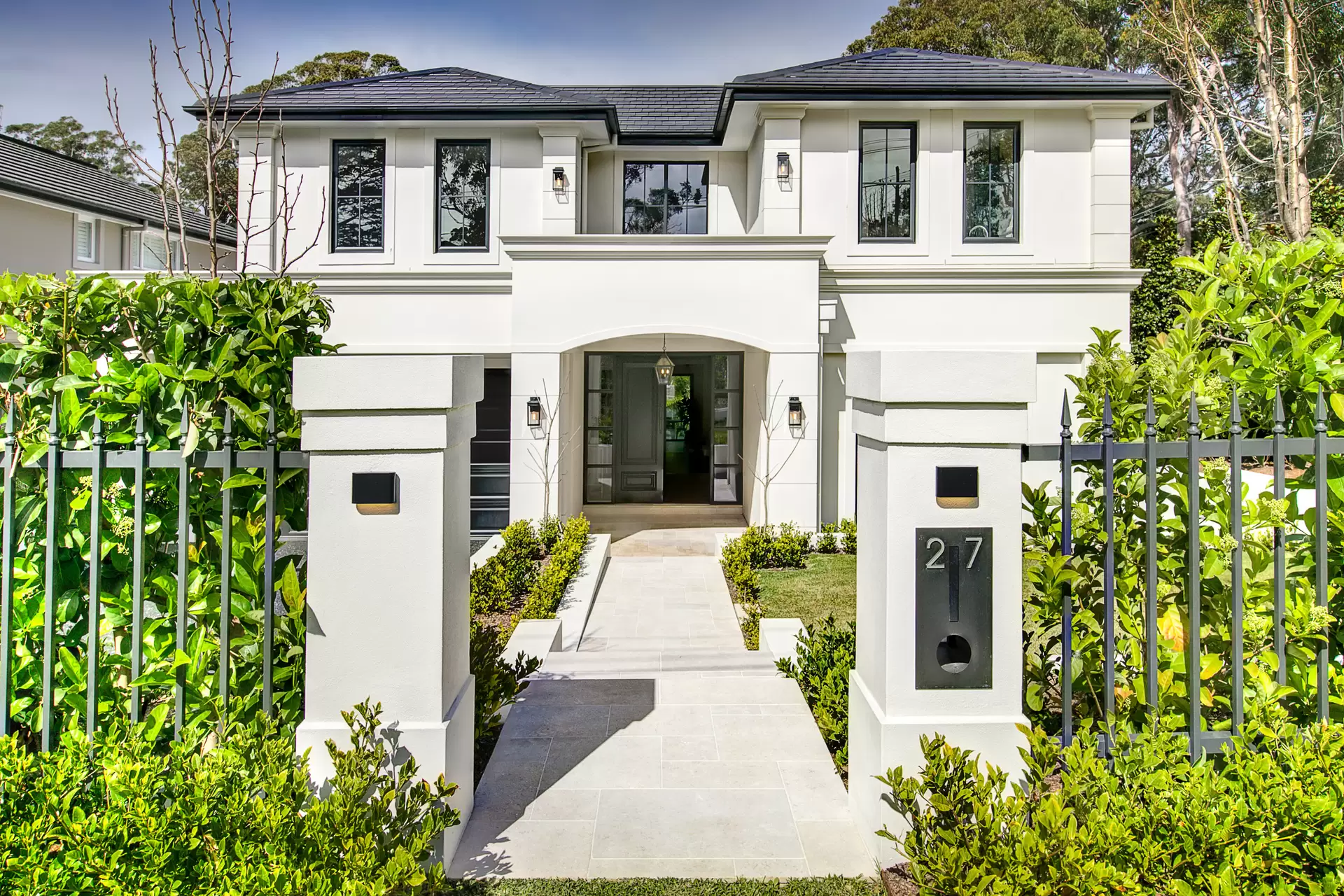 27 Murdoch Street, Turramurra Auction by Chan Yahl