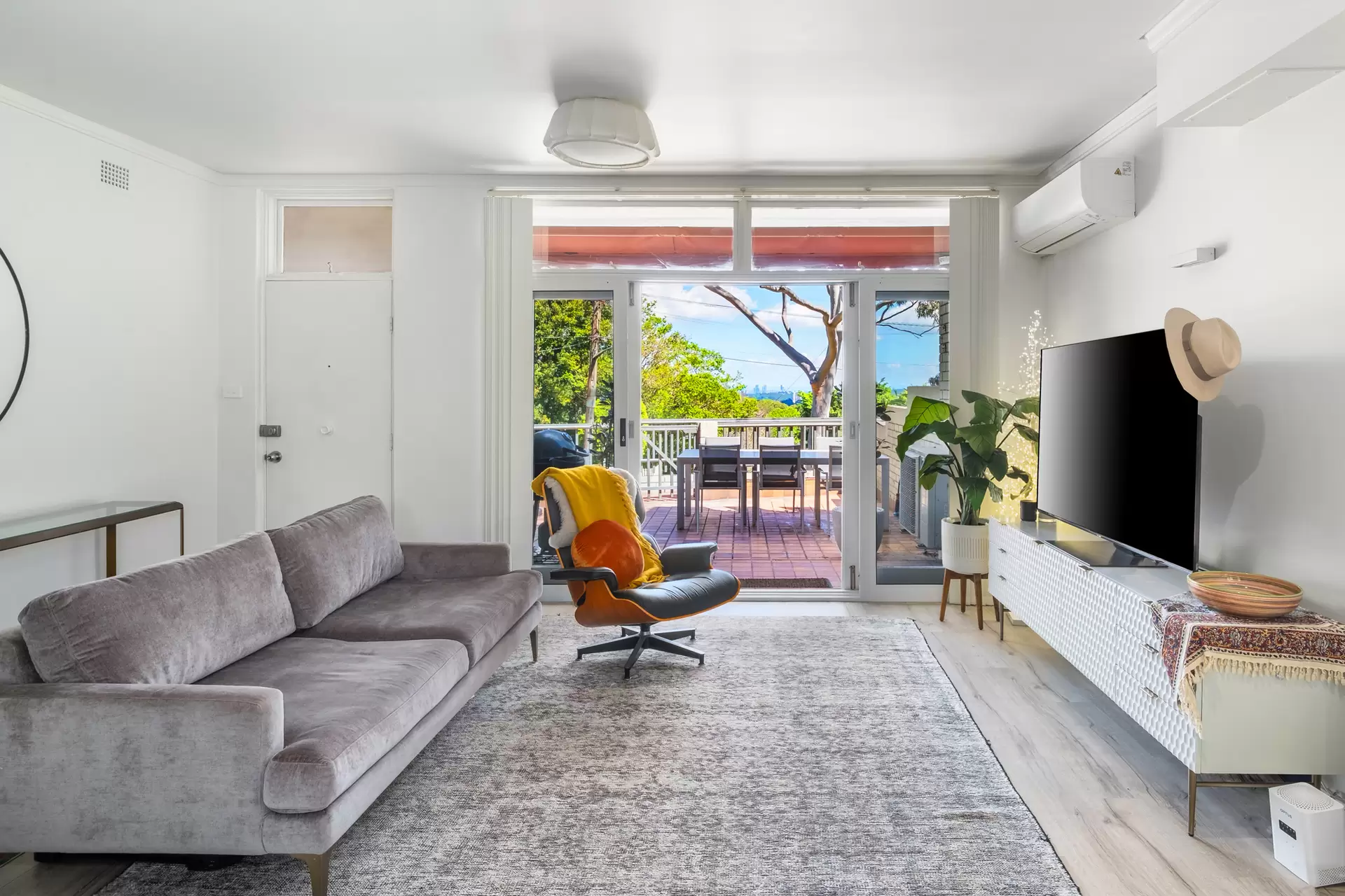 10/7-9 Goodchap Road, Chatswood Auction by Chan Yahl - image 5