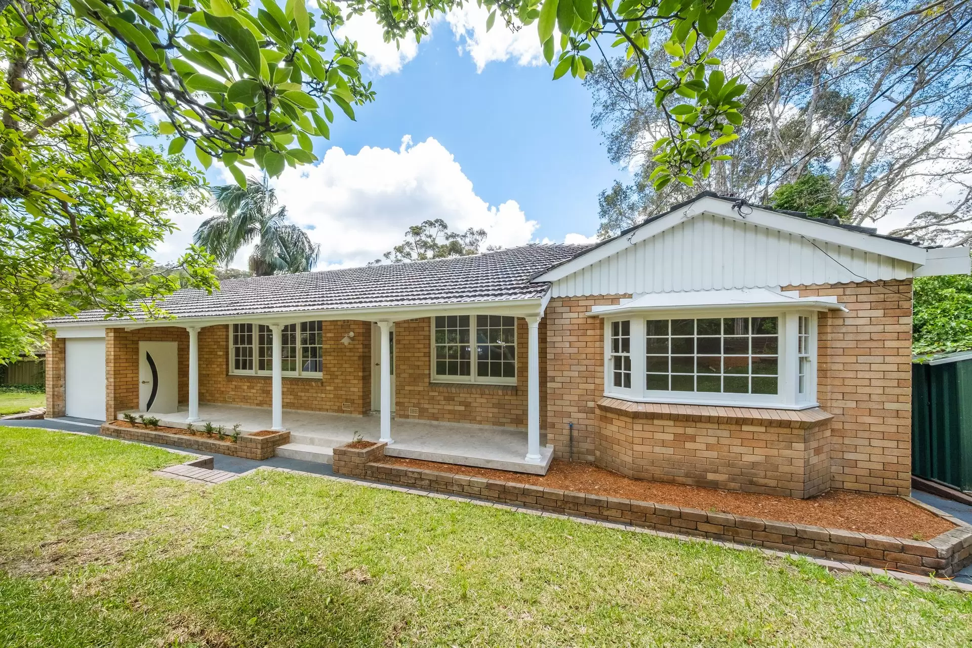 8 Kedumba Crescent, North Turramurra Auction by Chan Yahl
