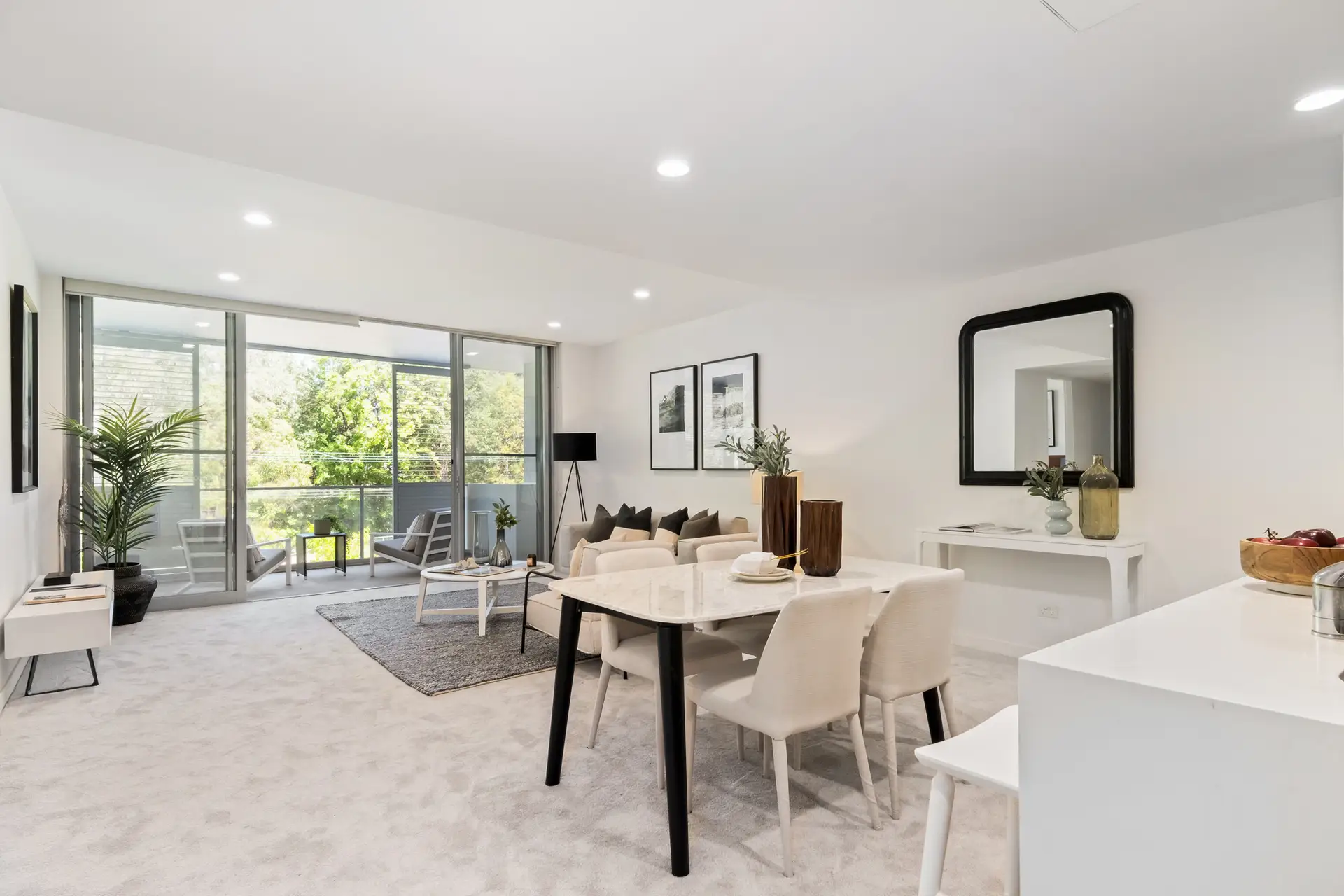 306/7 Gladstone Parade, Lindfield Sold by Chan Yahl - image 3